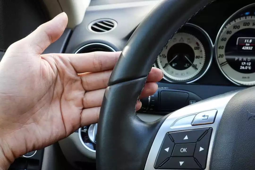 14万买奔驰C,6年只跑2万公里,收藏级