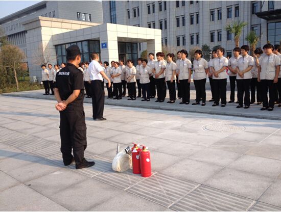 看电视剧发现自家别墅成取景地,豪宅被用来拍电视剧