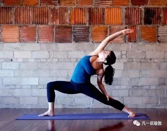 站着改善膝盖内扣,膝盖内扣怎么都练不直