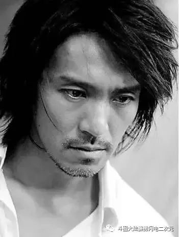 周星驰传奇免费观看,周星驰传奇人生记录