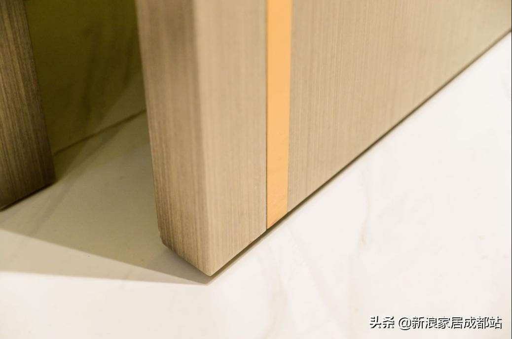 浪眼识货丨百年天天简意木门：选择困难症终结者