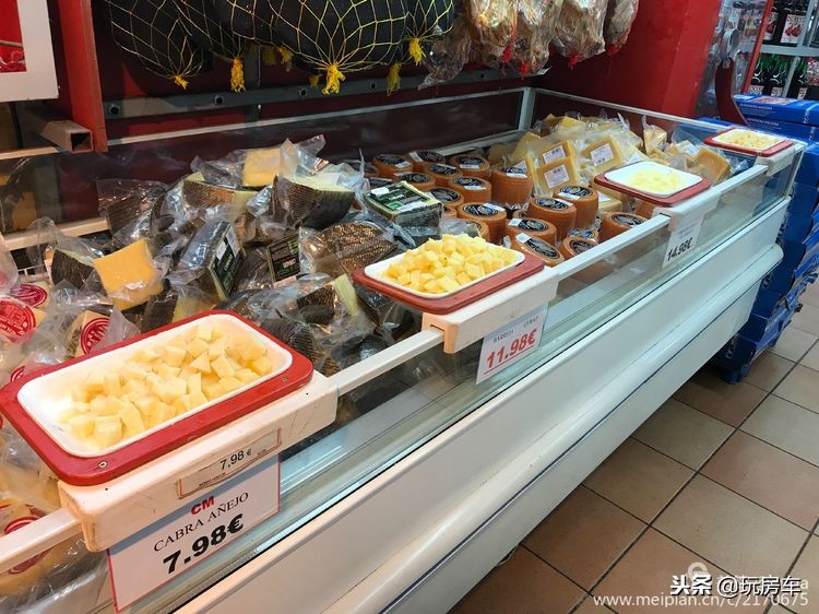 2018退休夫妇的房车亚欧之旅,古稀之年夫妇游英国