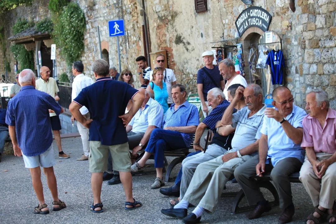 意大利最好的葡萄酒小镇,世界著名的葡萄酒小镇