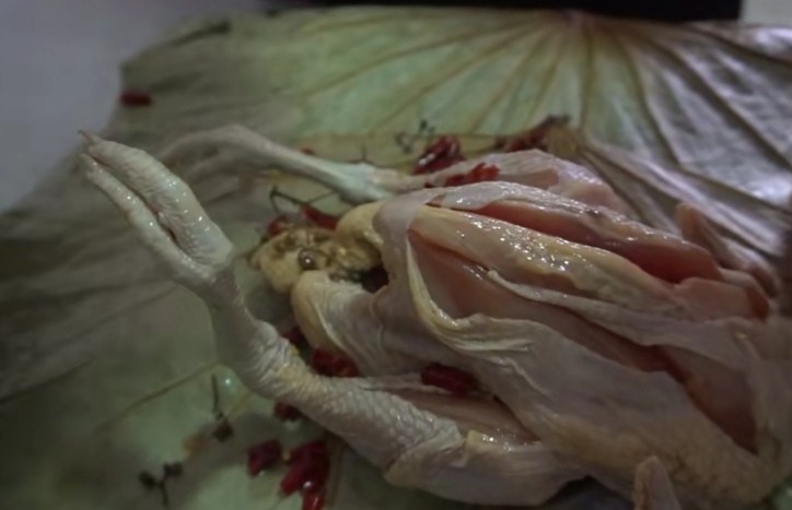 陕西小伙卖小吃炸鸡,陕西小伙子卖烤鸡