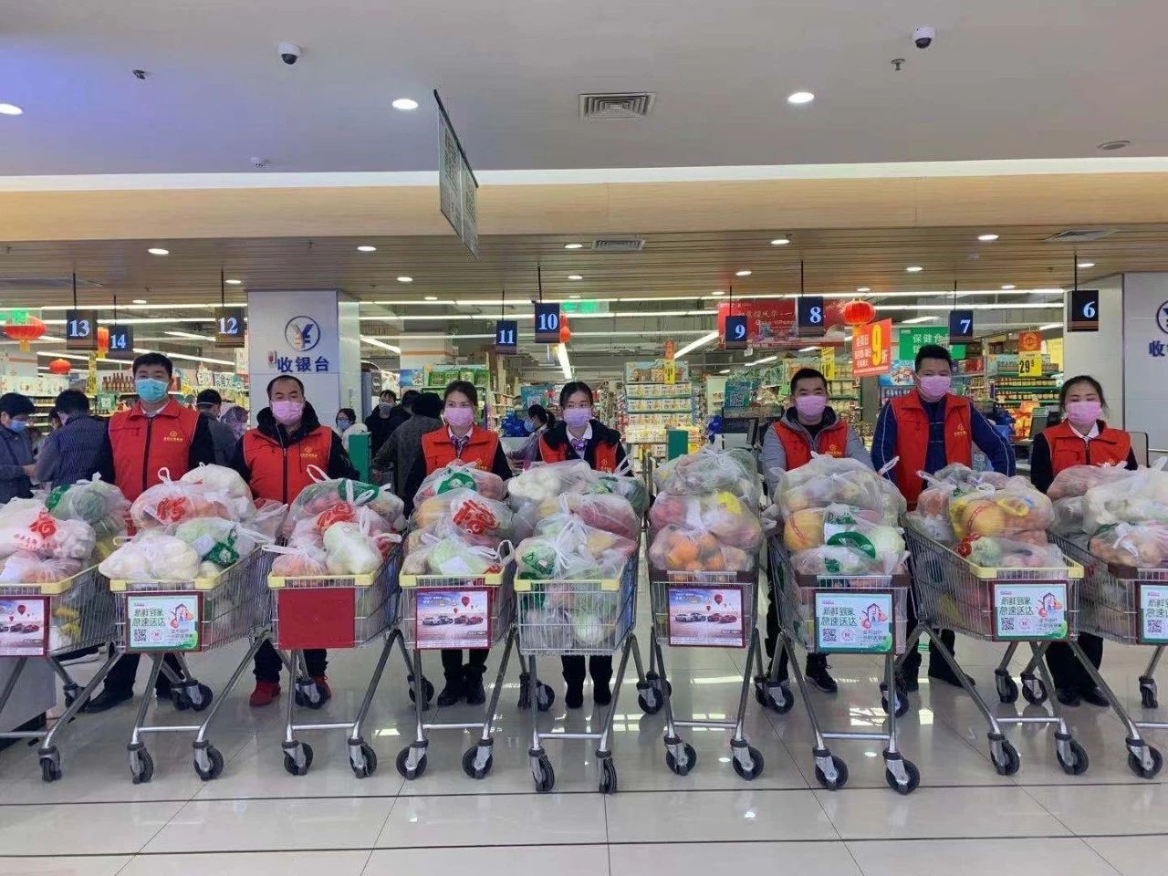 以爱筑墙共克时艰|逆行最美的星联芒果物业人