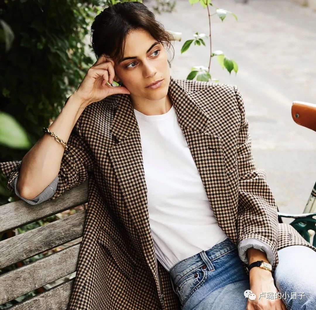 法式穿搭技巧和方法,这才是教科书级的法式穿搭啊