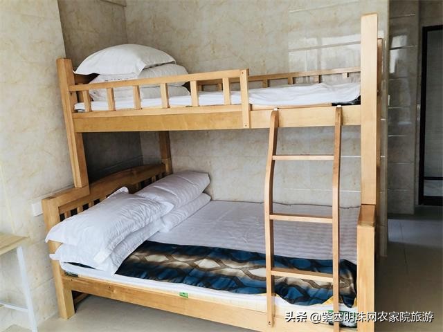 这个地方的海水媲美三亚，阳光，沙滩，海浪-广东双月湾庆利小栈