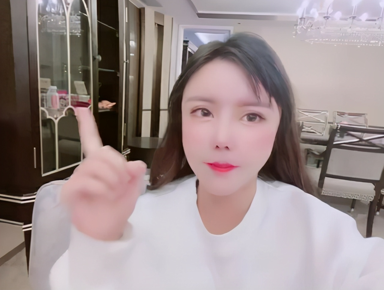 韩安冉自曝生病视频,韩安冉之前生病在哪里住院