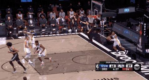 生涯第一个赛季就拿到最佳第六人,生涯第一年拿总冠军