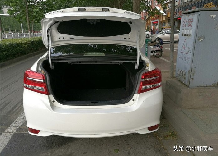 丰田威驰值得入手吗优缺点,丰田威驰这款车值不值得入手