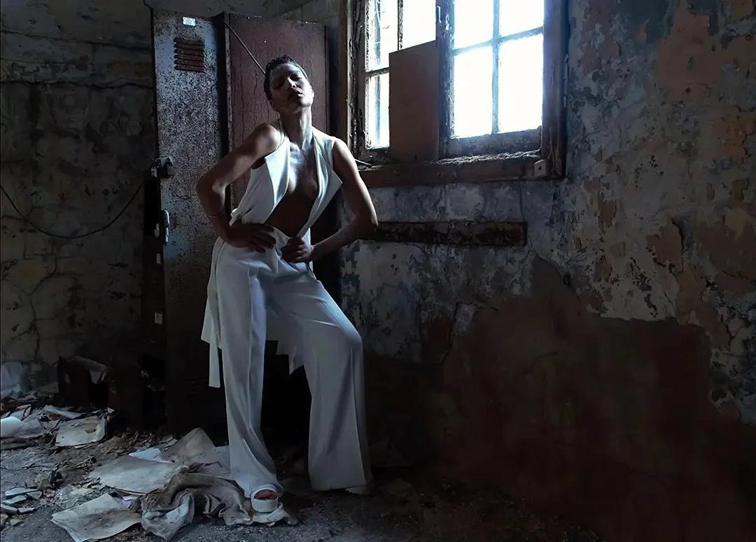 INS上爆裂，涅槃重生的跨性别者，凭借一部美剧火成2020最美面孔