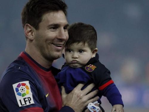 梅西为什么能成为足球巨星,梅西在足球史上的传奇时刻