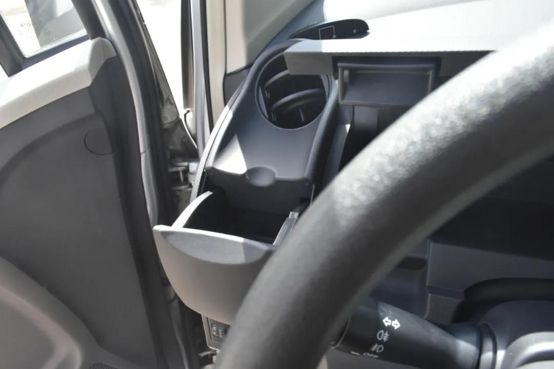 雅力士飞度3万左右,玛驰和雅力士和飞度