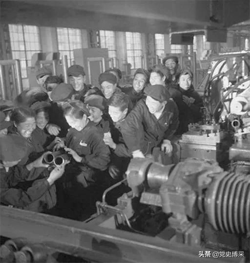 “鞍钢宪法”：毛*东泽**探索中国特色工业化道路的寄托