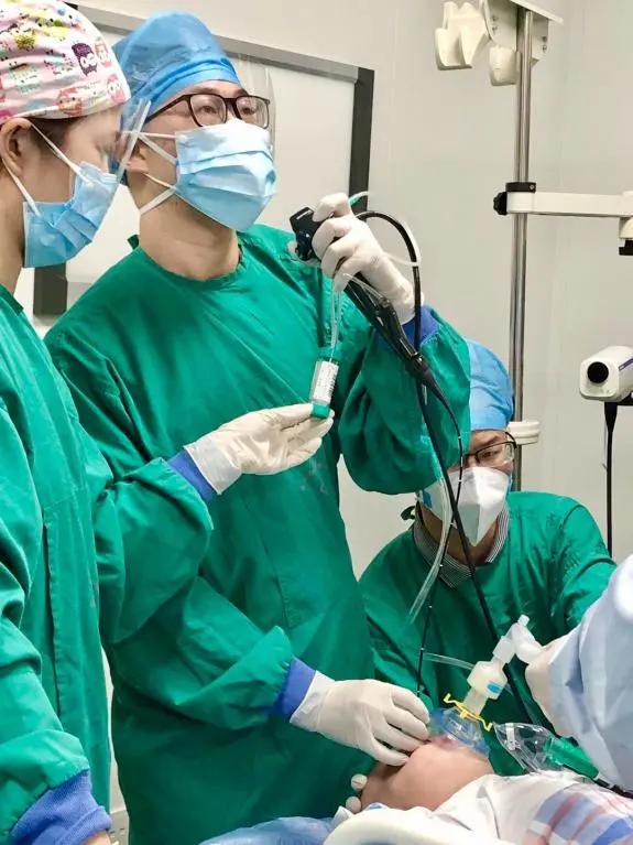 9个月宝宝发烧咳嗽半个月,腋下长了个“鹌鹑蛋”,医生说:这个病不简单