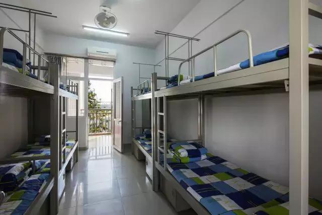 深圳前十中学宿舍,深圳四大高中宿舍图