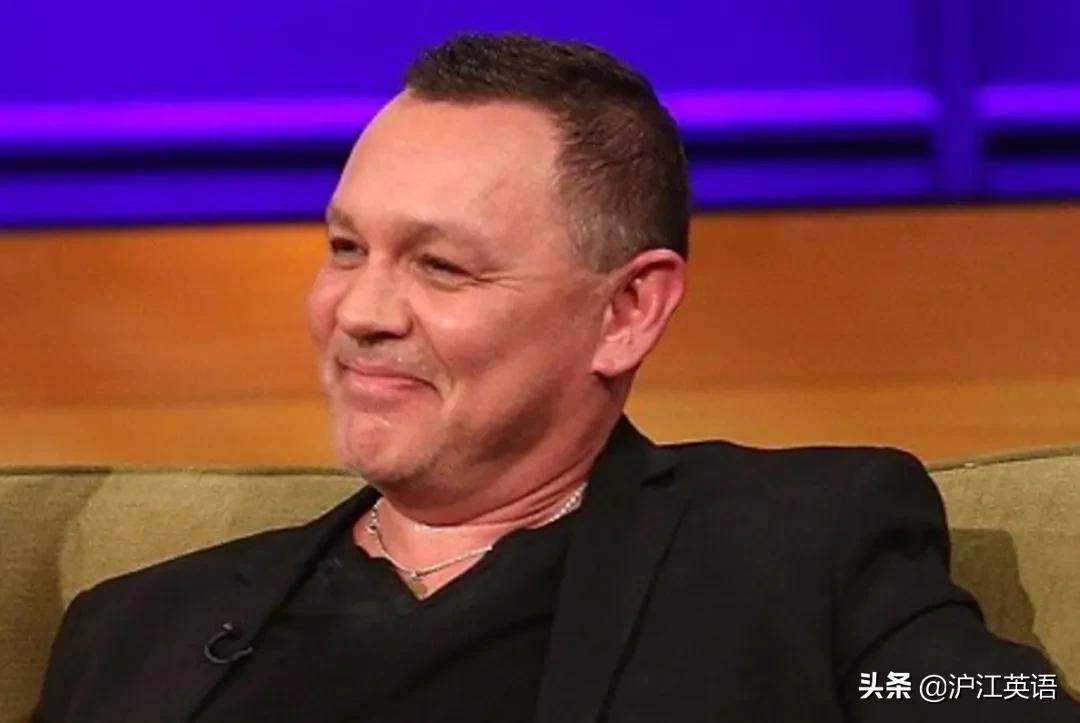 下一个小甜甜?16岁少女嫁51岁男演员,网暴10年还被催自杀