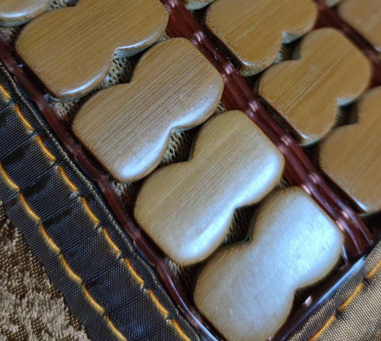 什么凉席睡着舒服又凉快,什么凉席睡着舒服又凉快不粘皮