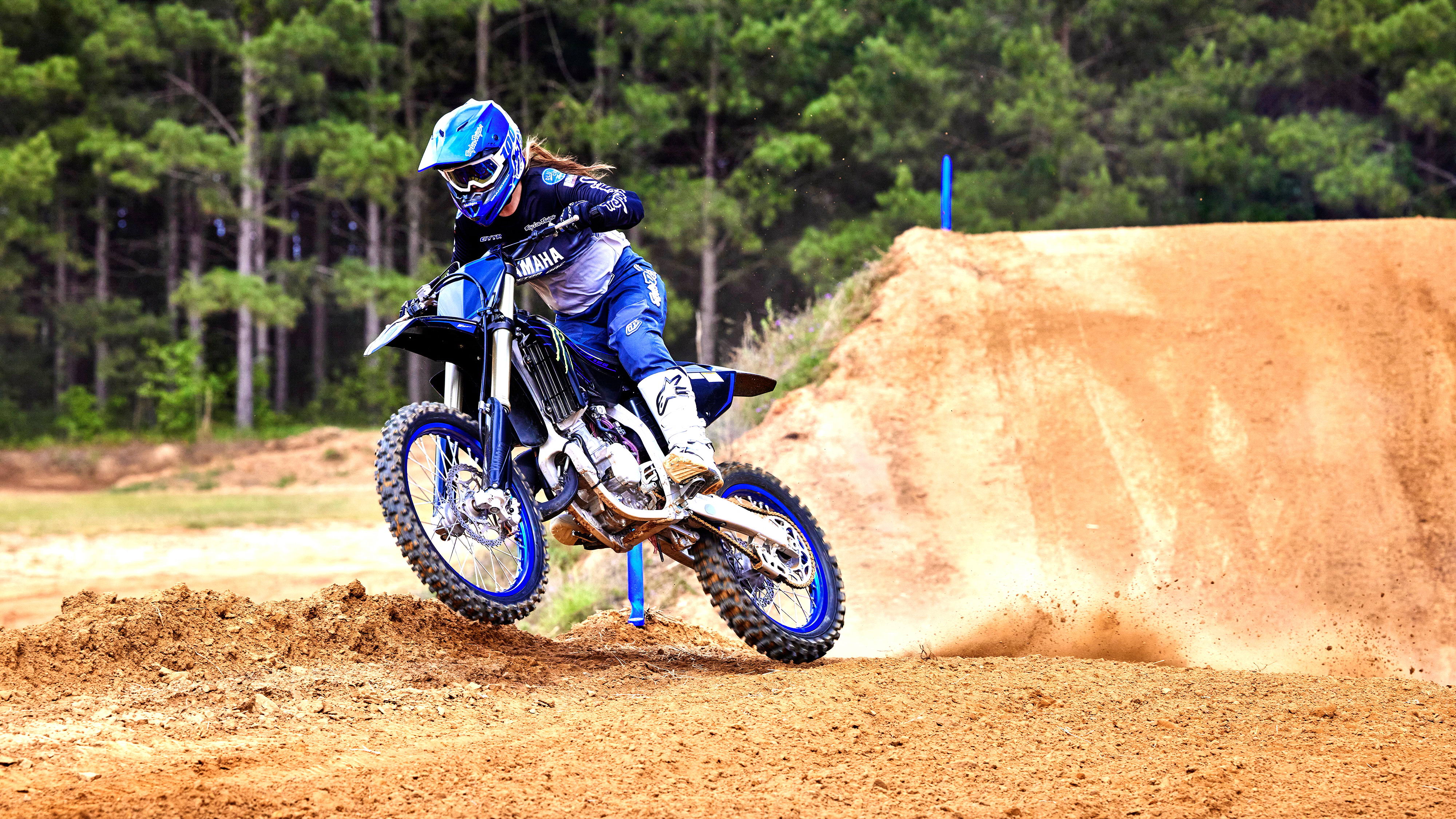 雅马哈新一代yzfr3欧洲版技术简介,雅马哈越野摩托车价格