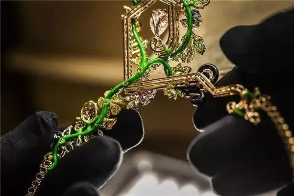 轻珠宝还是轻奢珠宝,轻奢珠宝品牌科普