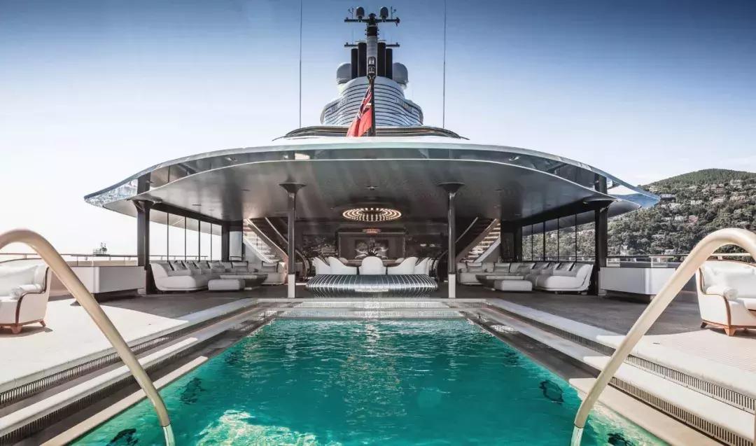 最豪华游艇别墅,一艘超级游艇多少钱