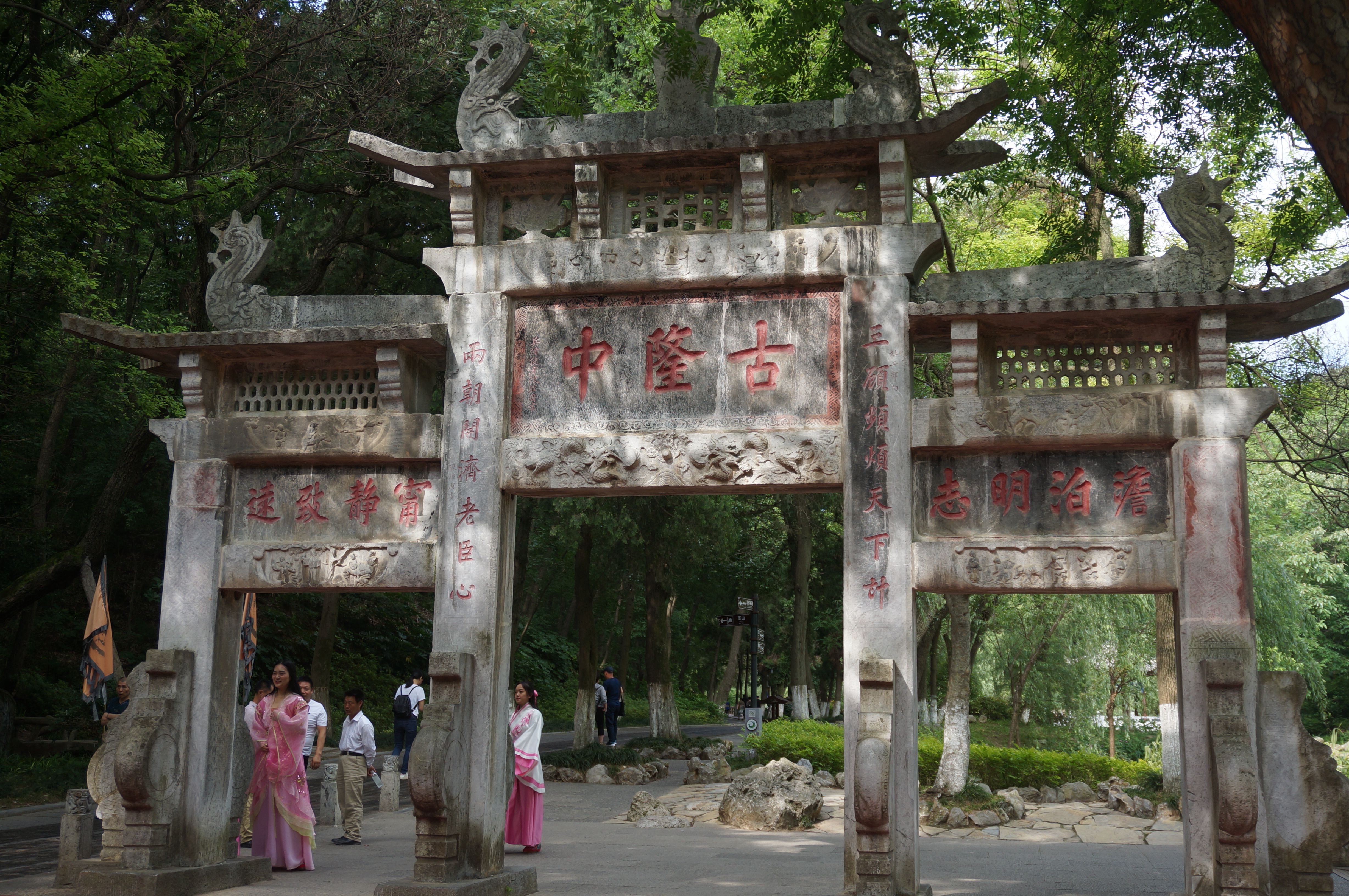 最新自驾出疆路线攻略,湖北出发新疆自驾游最佳路线寒假