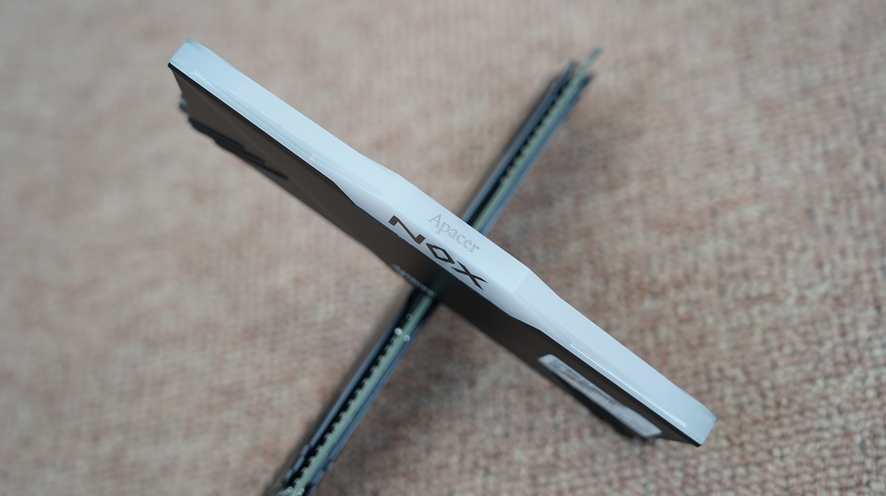 等等*党**的胜利？用5700G打造的暗黑二重制版ITX主机分享