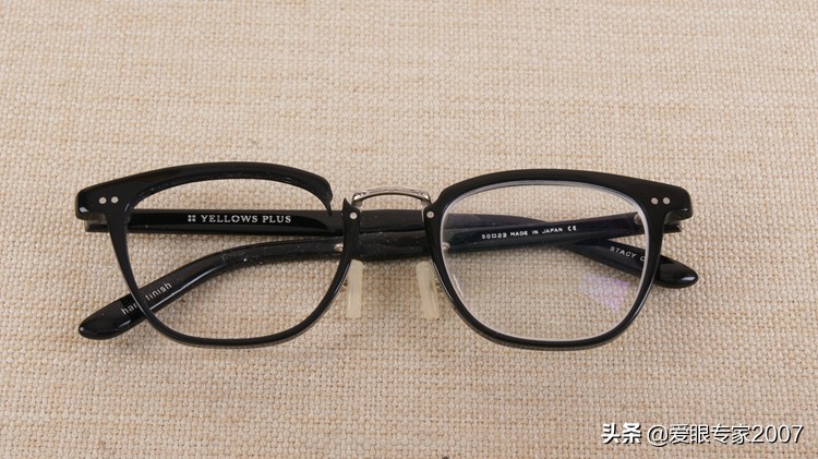 眼镜坏了用哪种胶才能粘好,眼镜坏了修补一下