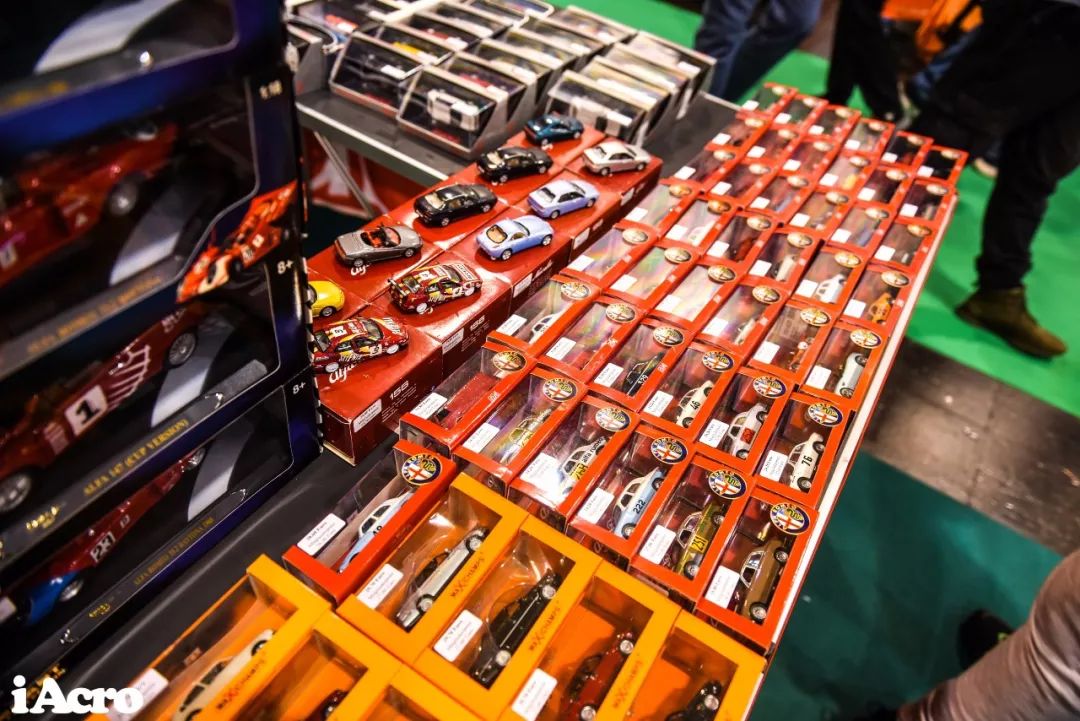 iAcroNavi——德国埃森改装车展之眼花缭乱上篇