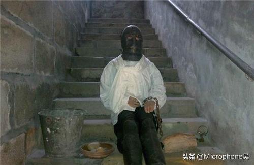 法国铁面人未解之谜,法国神秘铁面人被囚禁34年