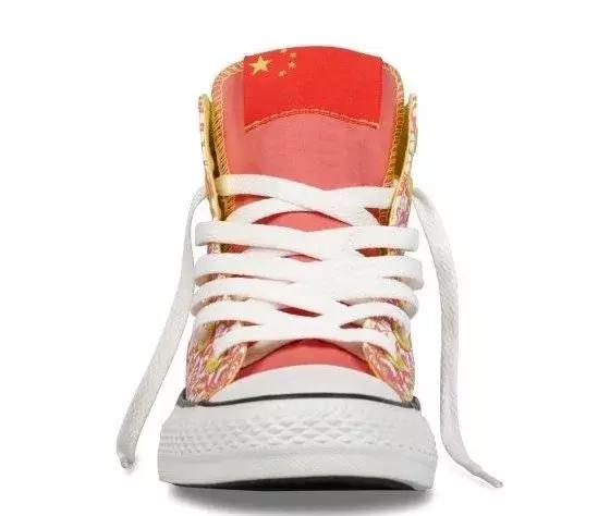 谁的青春，会没有一双Converse？