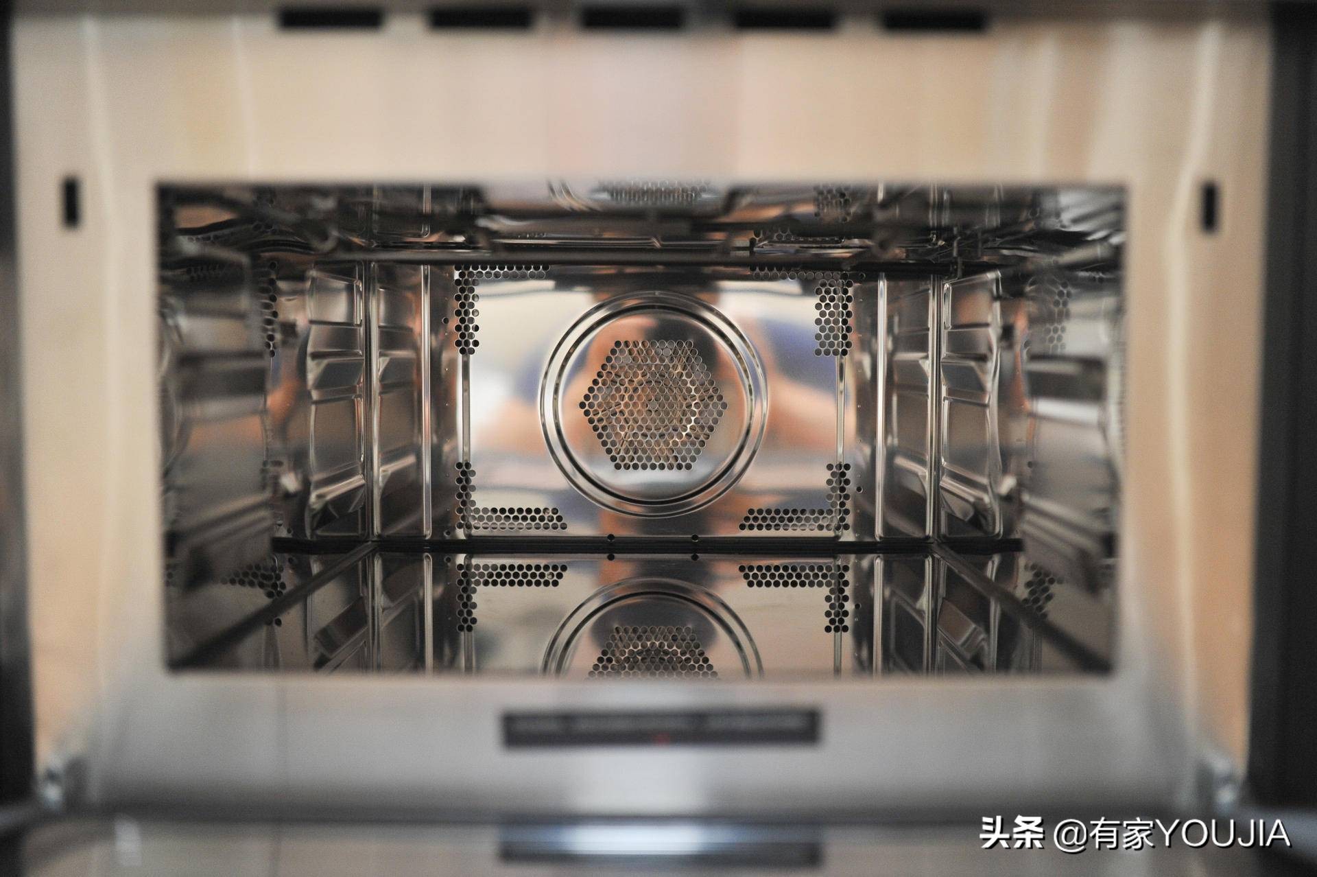 哪种微蒸烤箱比较好用,微蒸烤箱的优缺点