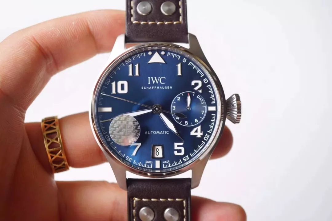 比applewatch还流行的机械表，人生中最值得入手的高级腕表