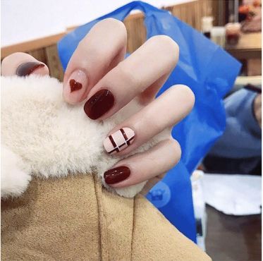 2019美甲推荐款式小仙女,小仙女们一定要尝试的美甲巨温柔