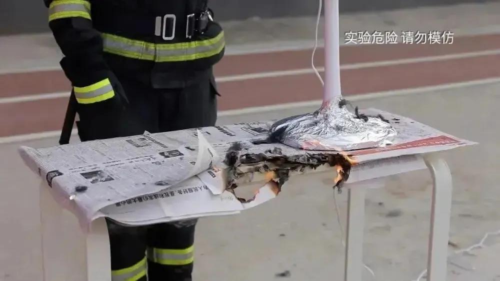 仙女棒烟花过期,网红烟花下架热议