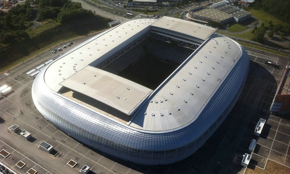 全世界最现代化的球场,中国全封闭球场