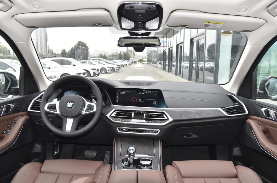 国产宝马x5被曝,宝马x5第一视角