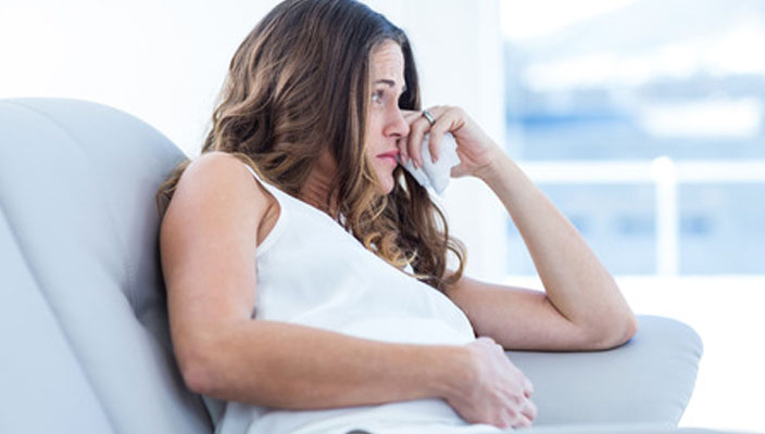 坐月子颈椎脖子疼痛难忍怎么办,坐月子最委屈的事是什么