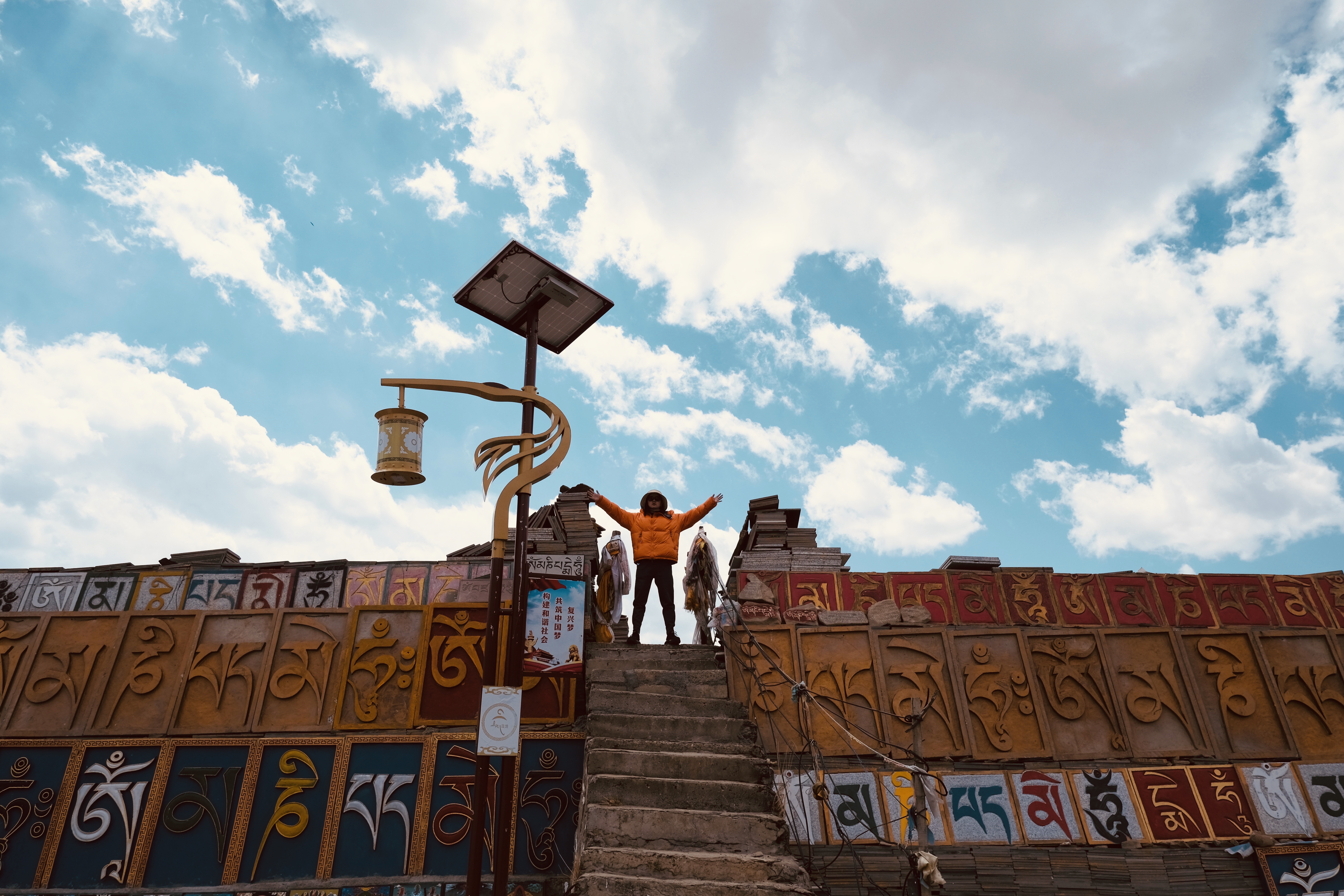 丁真的故乡理塘,丁真的故乡完整版