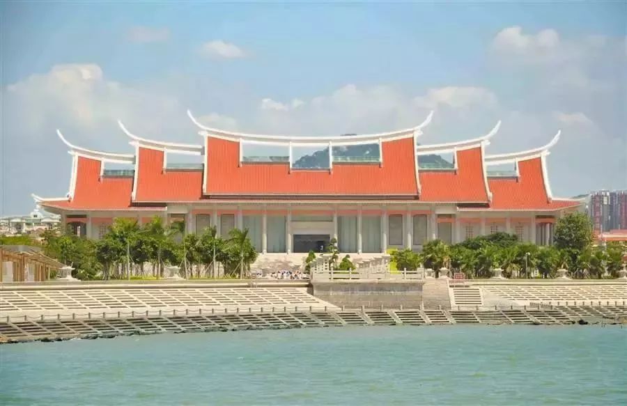 璇楁剰鍘﹂棬,璇楁剰鍘﹂棬浜烘枃闆嗙編