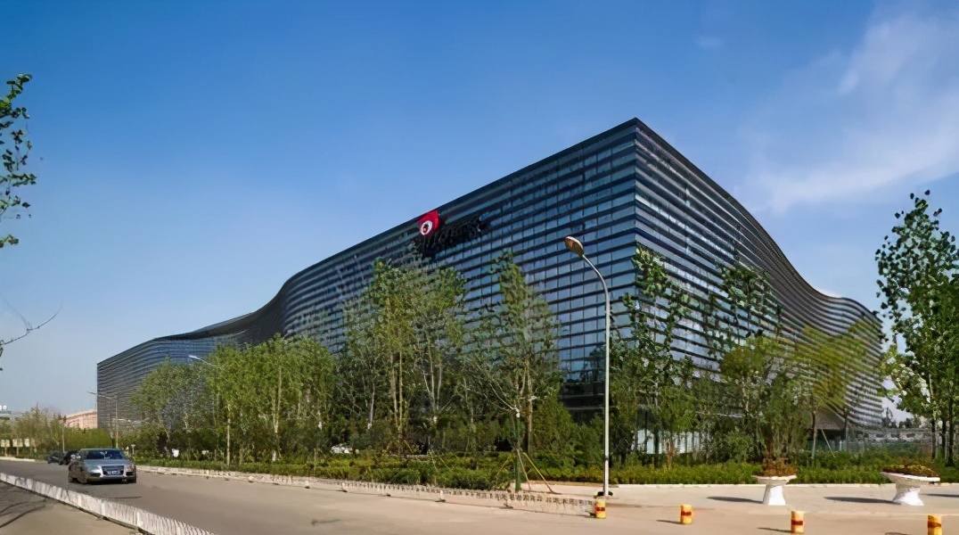 产业空间的赋能生态—环保节能典范！带你探秘新浪总部大楼