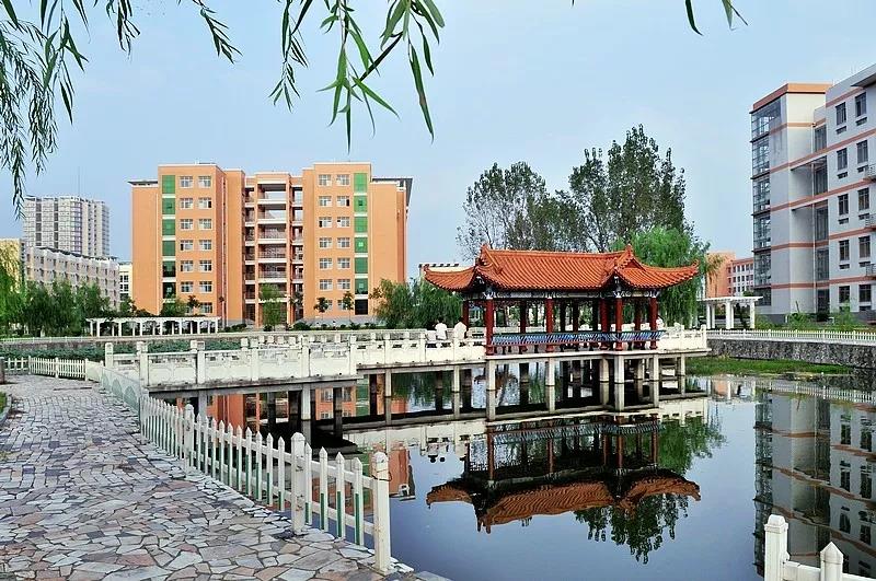 南阳医学高等专科学校好不好升本,南阳医学高等专科学校建议