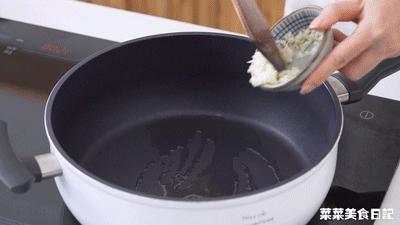 潮汕蛋炒饭的正宗做法,蛋炒饭回锅老干妈