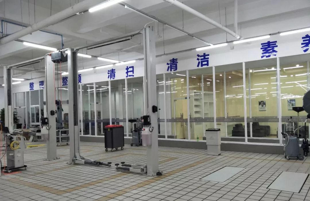 汽配汽修店,稳住我们能赢吗