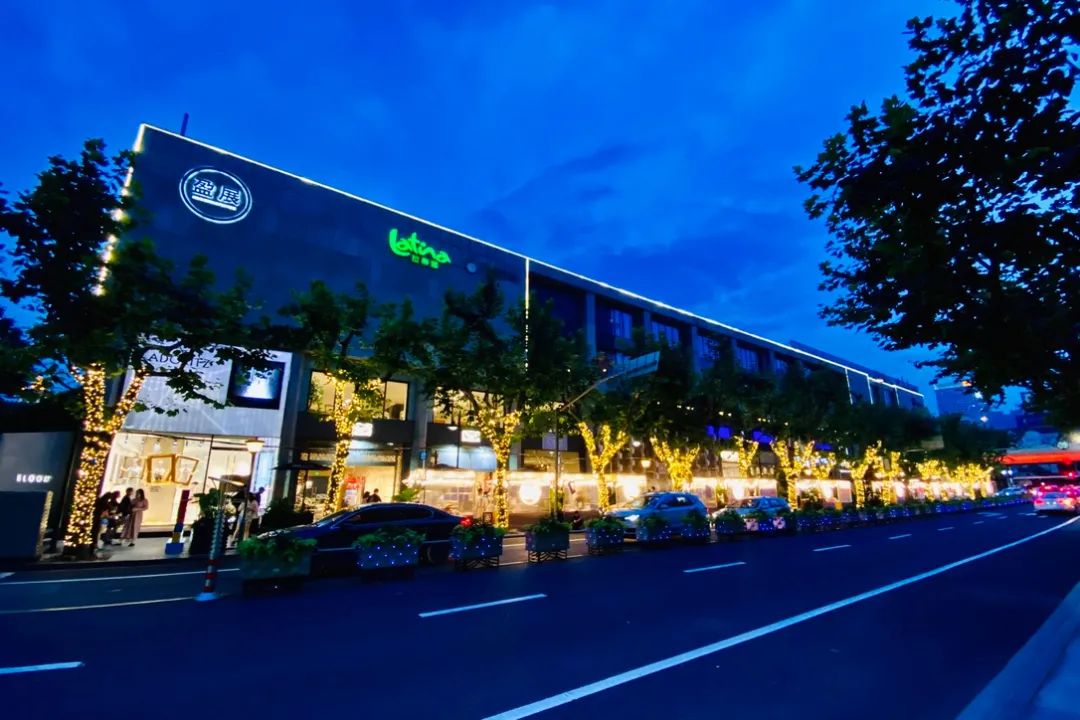 “88铜仁”升级为“UX88”，一则街区商业项目的蓄势待发