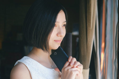 女人老了为什么怀念旧情人,女人为什么总是怀念以前的事