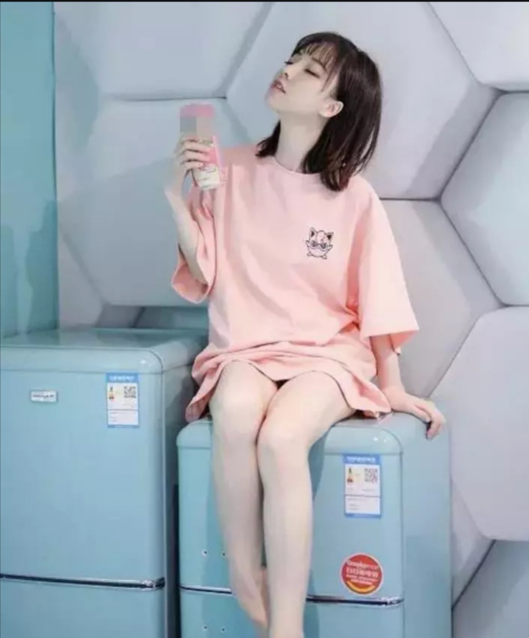 提莫穿灰色牛仔外套,提莫穿搭