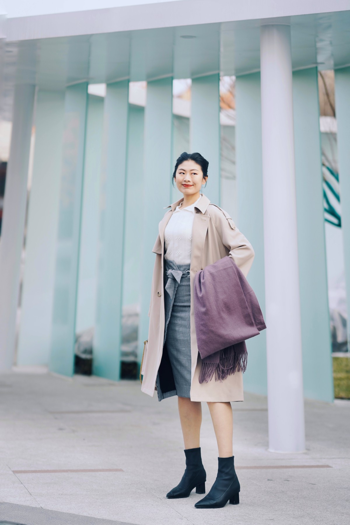 立春之后的时髦实用之选:小西装、风衣和连衣裙