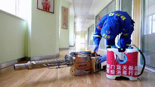 萤萤之光,点亮荆城!今天,向荆门这群平凡岗位上的劳动者致敬