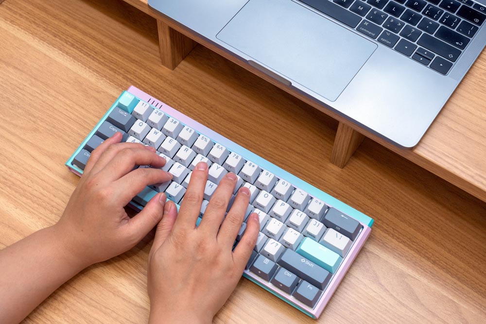 杜伽发布k320w三模无线机械键盘,k330键盘